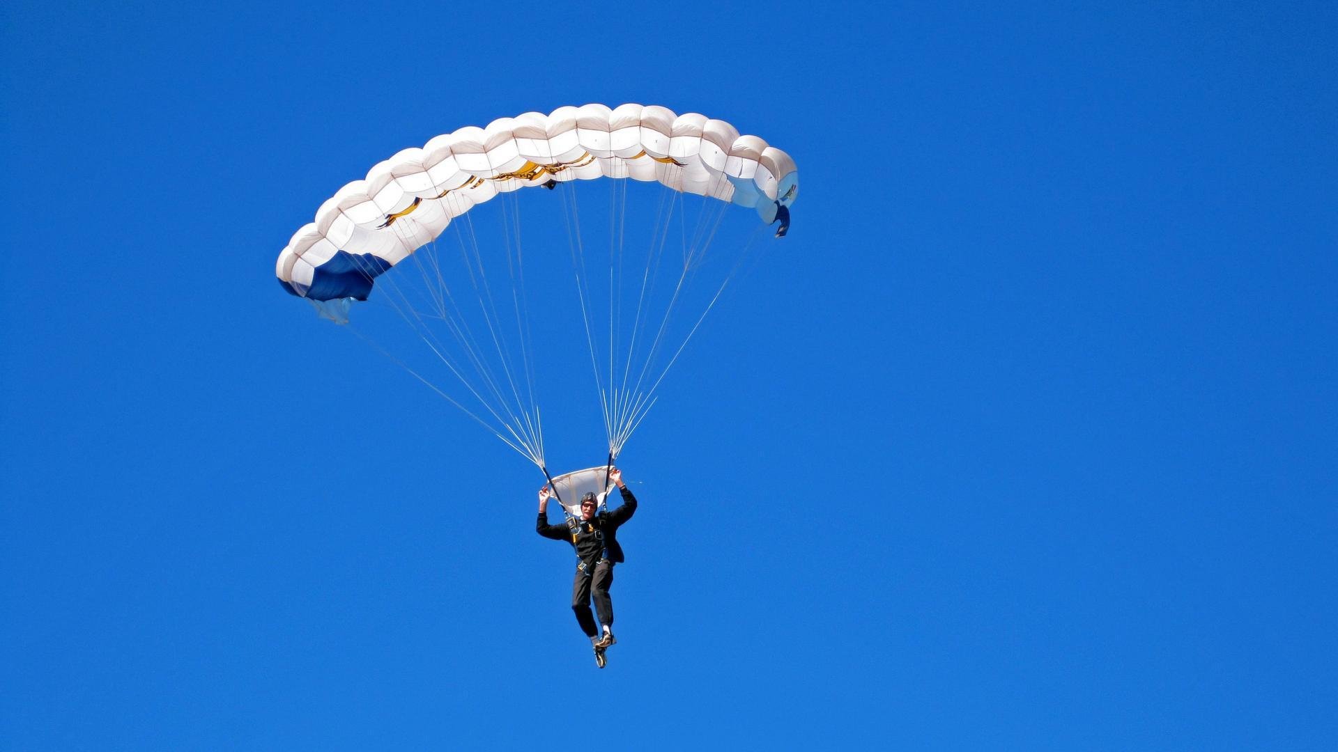 自由人队攻防转换效率提升，自由人打法